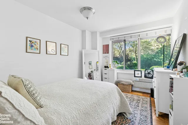 $1,100,000 | 400 Central Park West, Unit 1M | Upper West Side