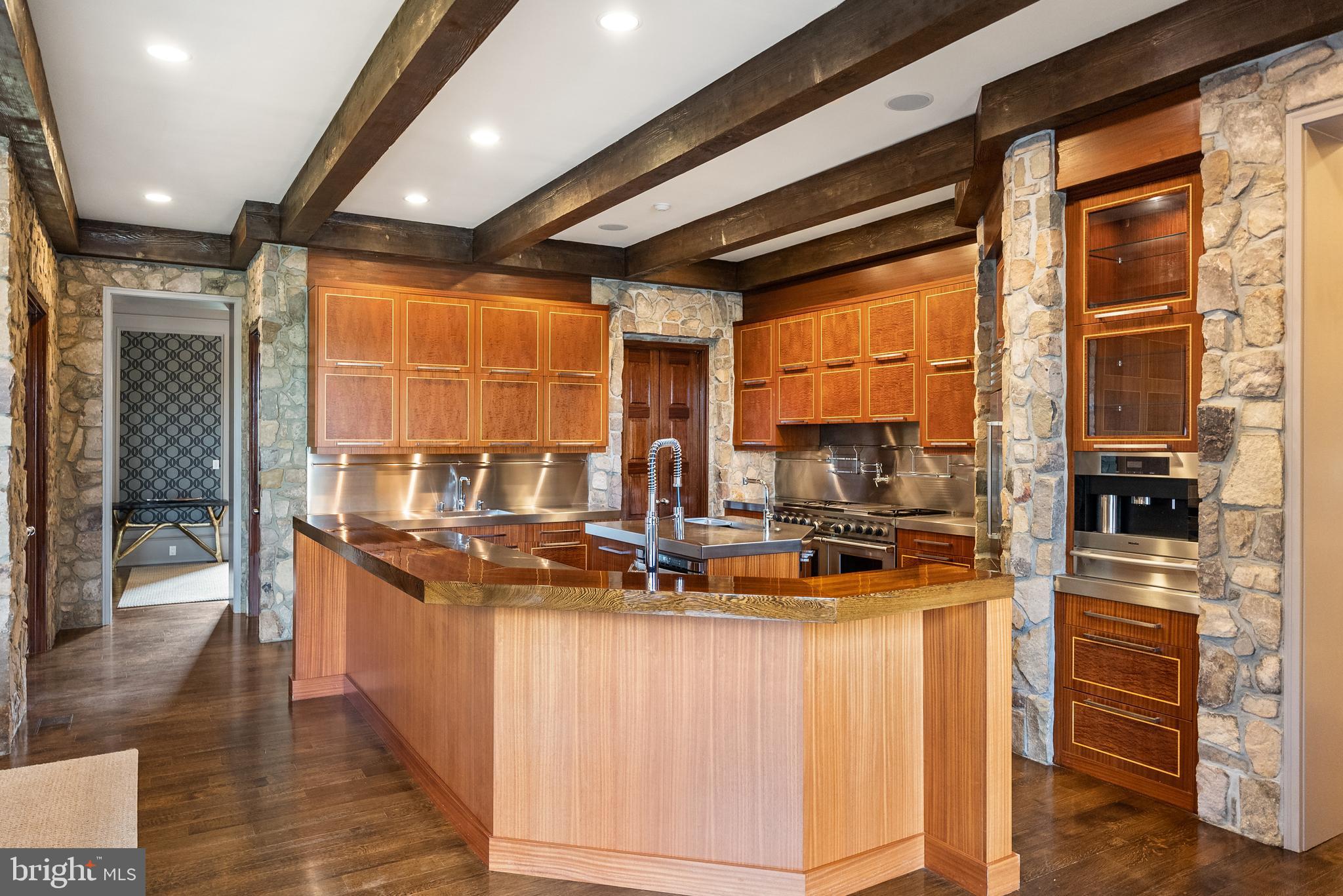 806 Coachway Annapolis, MD 21401 - Photo 13 of 43 a kitchen with counter top space and appliances