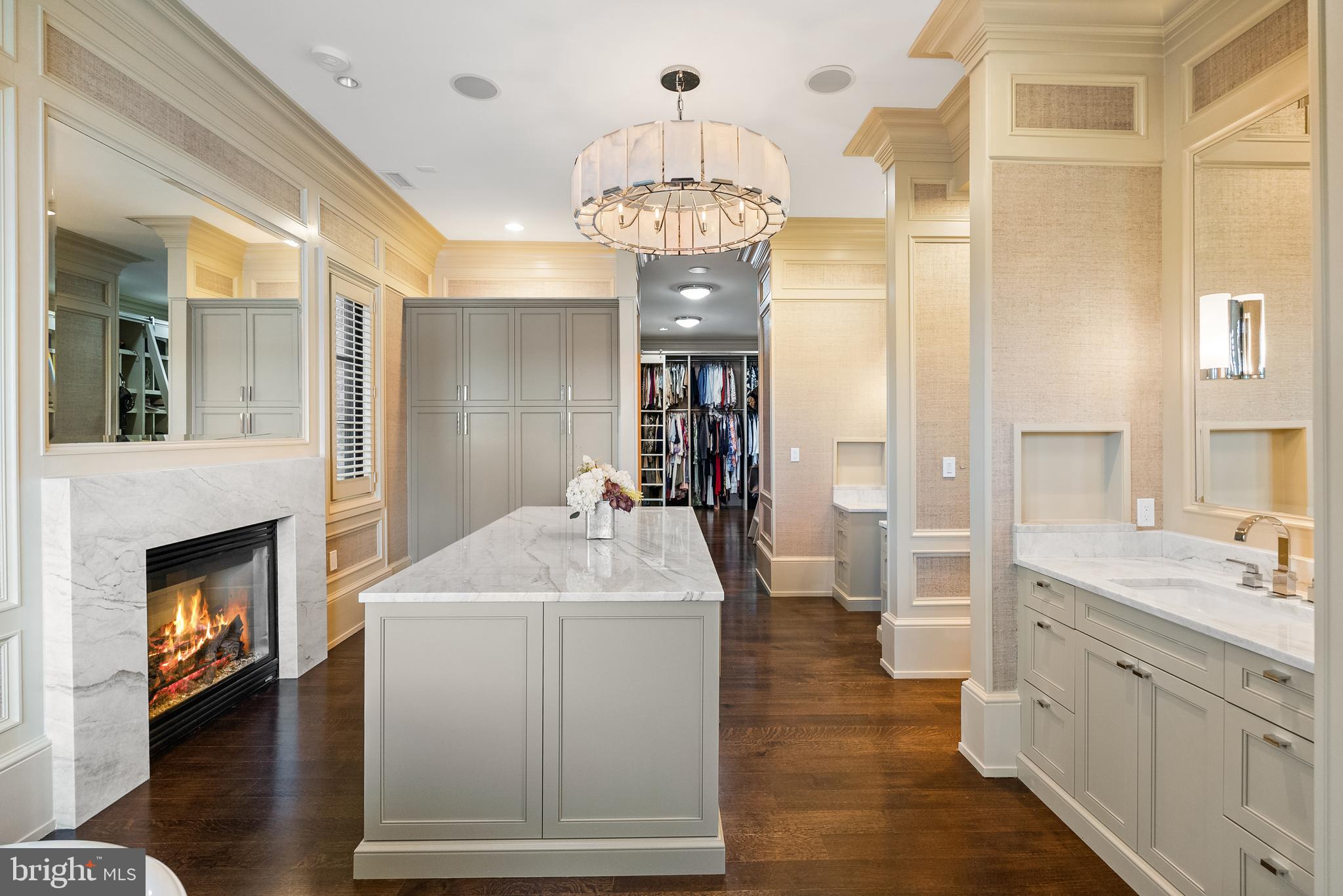 806 Coachway Annapolis, MD 21401 - Photo 23 of 43 a spacious bathroom with a sink double vanity and a mirror