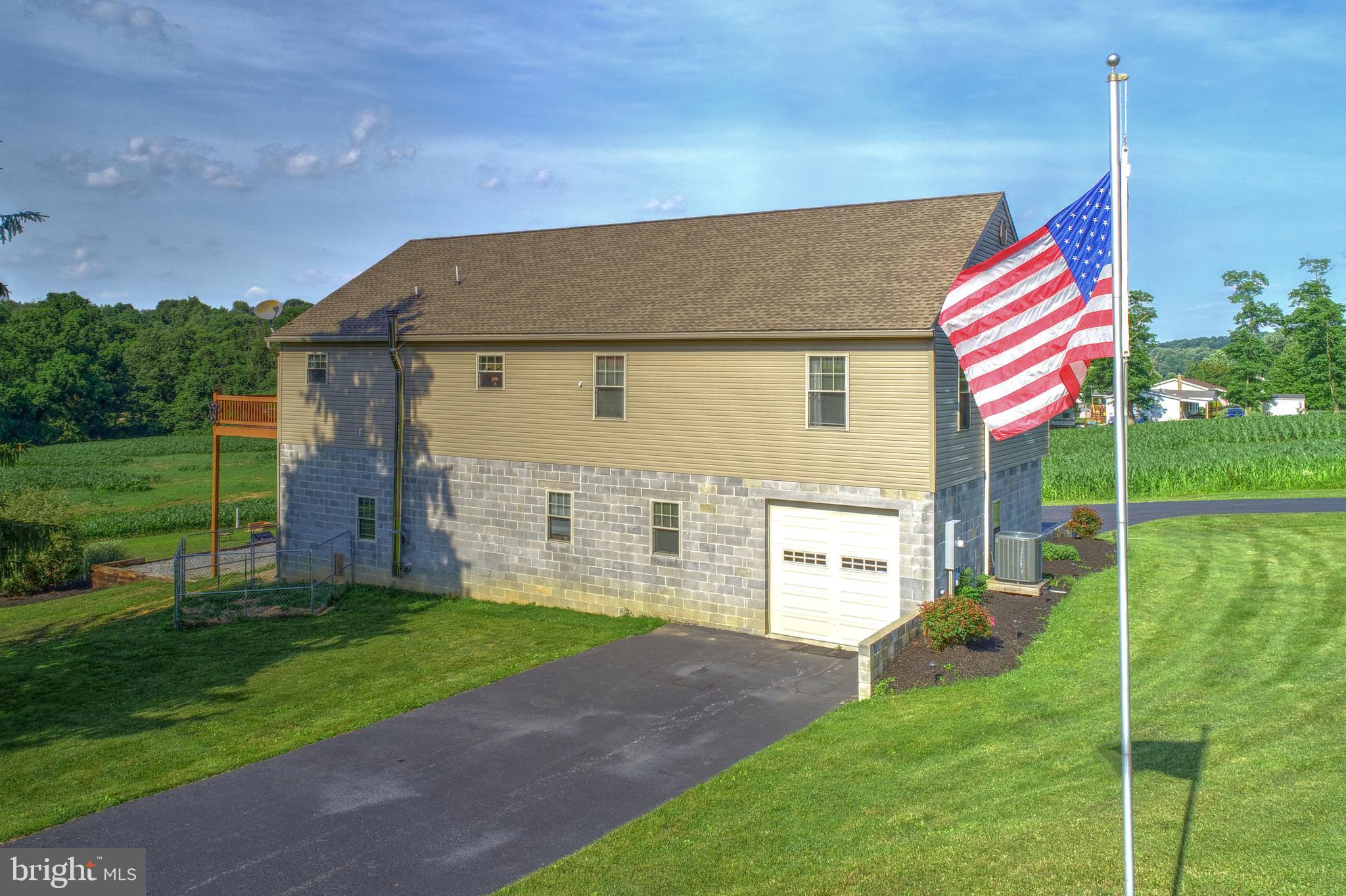 737 Taylor Road Windsor, PA 17366 - Photo 2 of 68