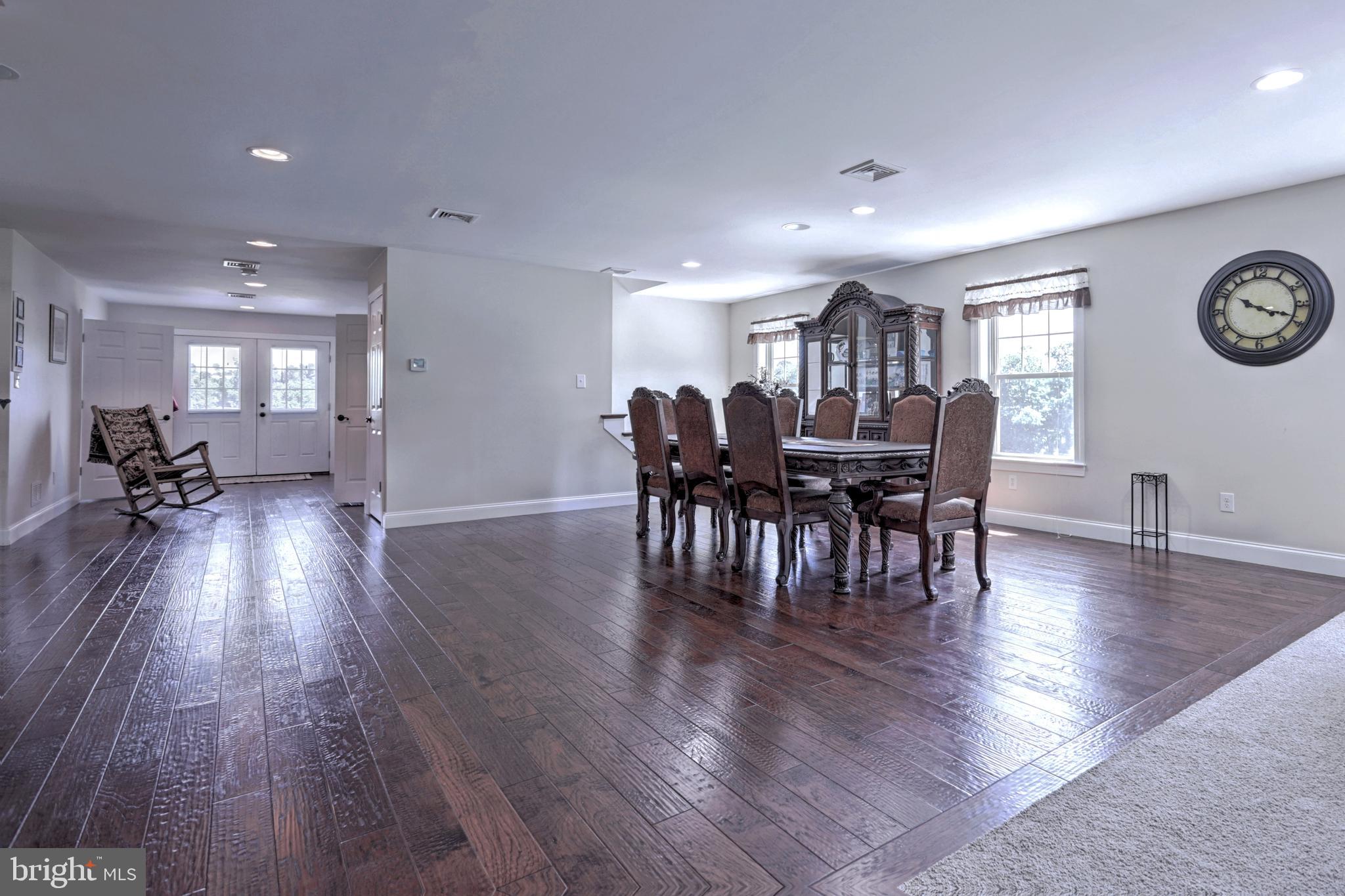 737 Taylor Road Windsor, PA 17366 - Photo 10 of 68