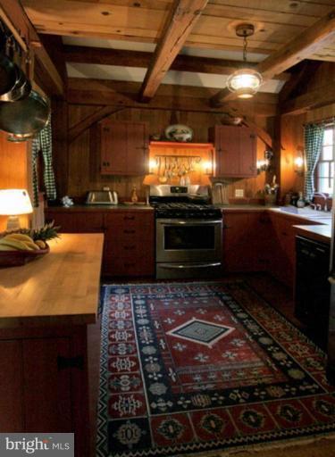 16133 Trenton Road Upperco, MD 21155 - Photo 14 of 30 Kitchen