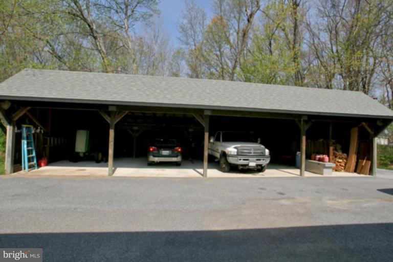 16133 Trenton Road Upperco, MD 21155 - Photo 7 of 30 Garage 1