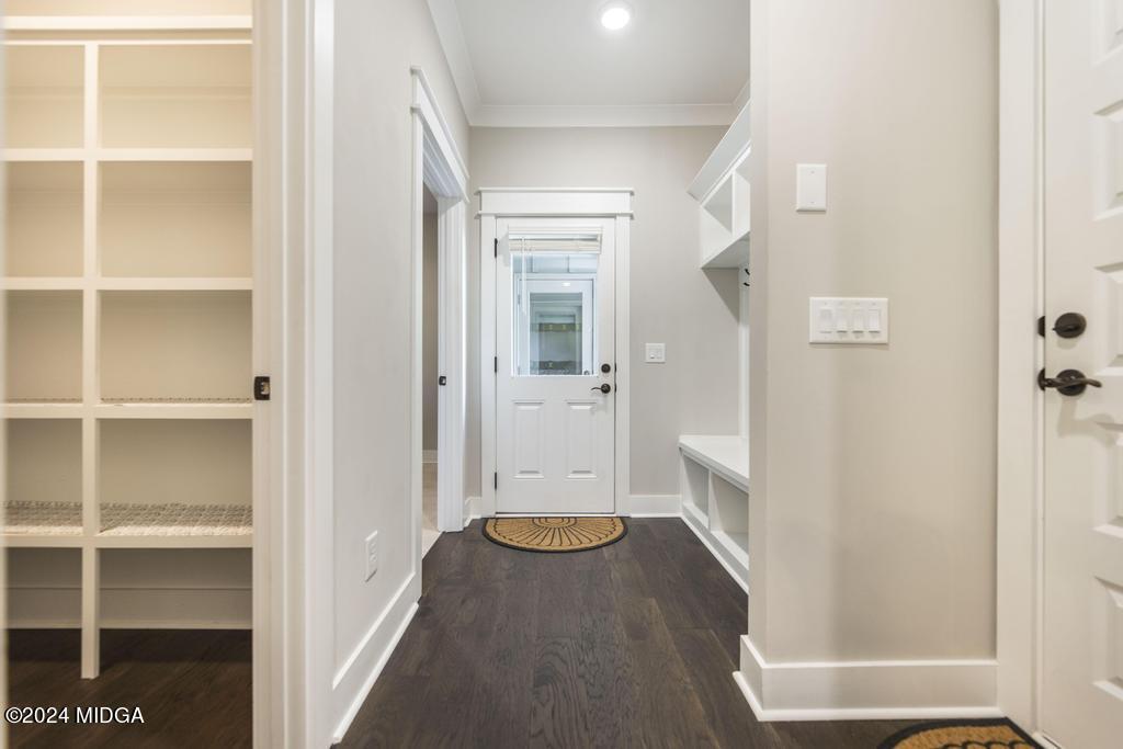 411 Crescent Drive Forsyth, GA 31029 - Photo 22 of 57 a view of a walk in closet