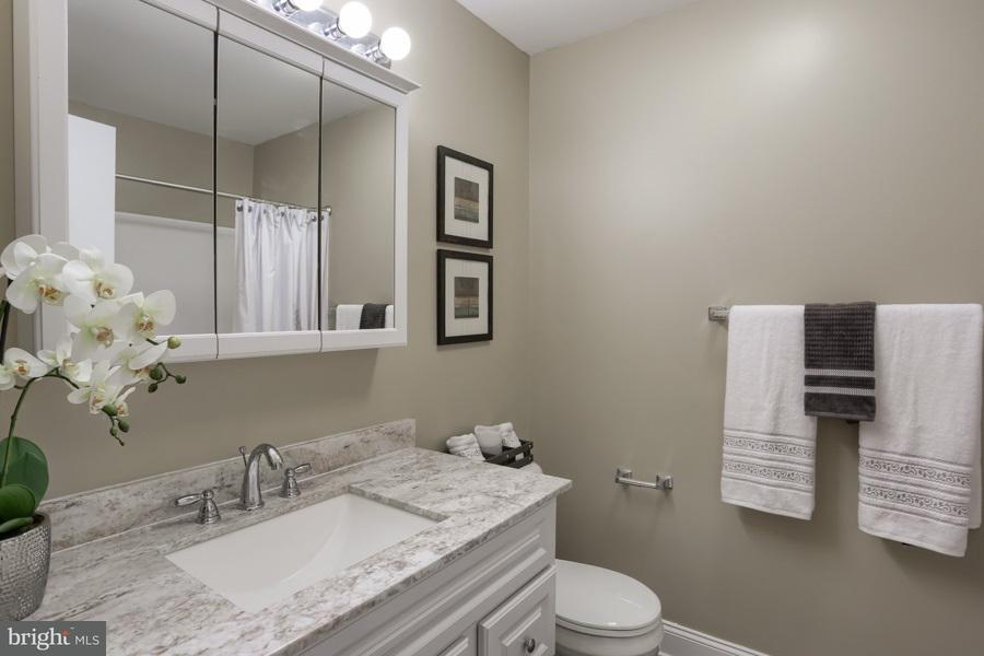 3232 South Scenic Road Harrisburg, PA 17109 - Photo 14 of 24 Gallery Image 14