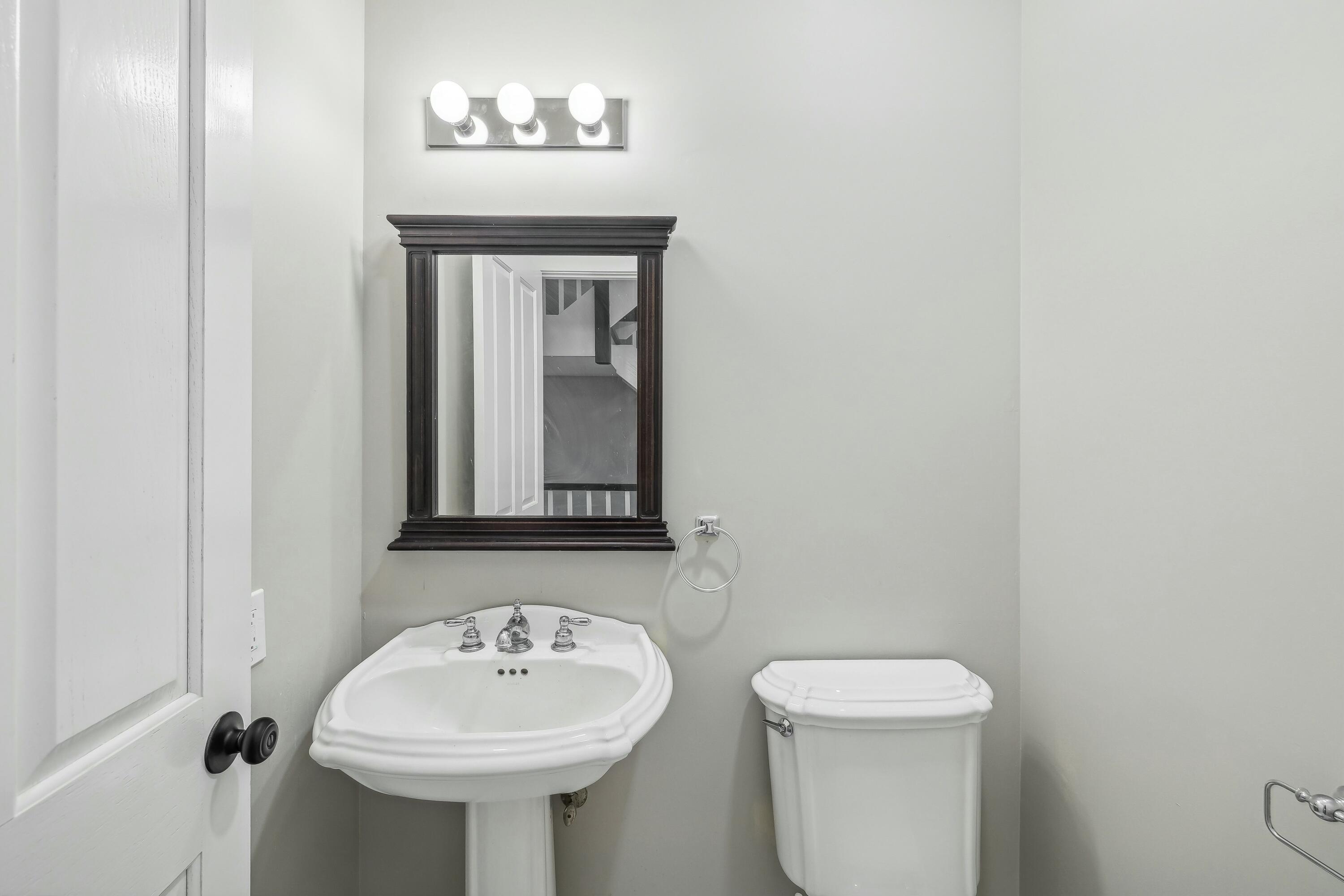 N1825 Town Hall Road Walworth, WI 53184 - Photo 19 of 33 Powder