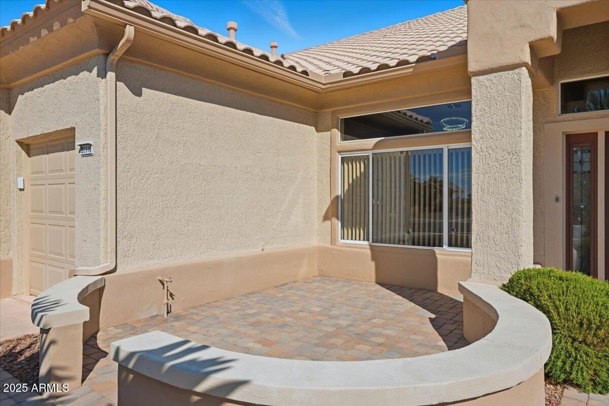 22318 North Dusty Trail Boulevard Sun City West, AZ 85375 - Photo 8 of 66 04-Front patio