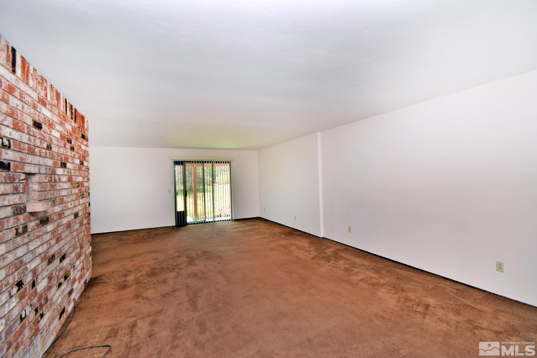 7520 Yorkshire Drive Reno, NV 89506 - Photo 12 of 37 Photo 12