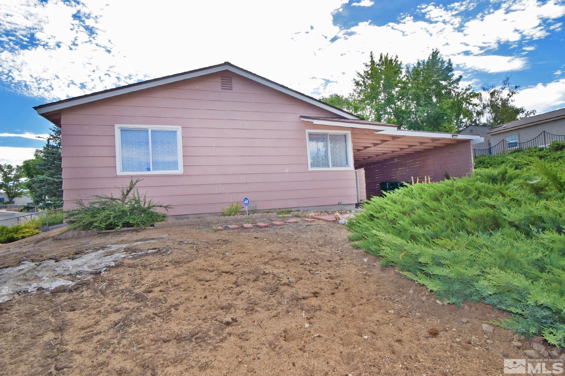 7520 Yorkshire Drive Reno, NV 89506 - Photo 2 of 37 Photo 2