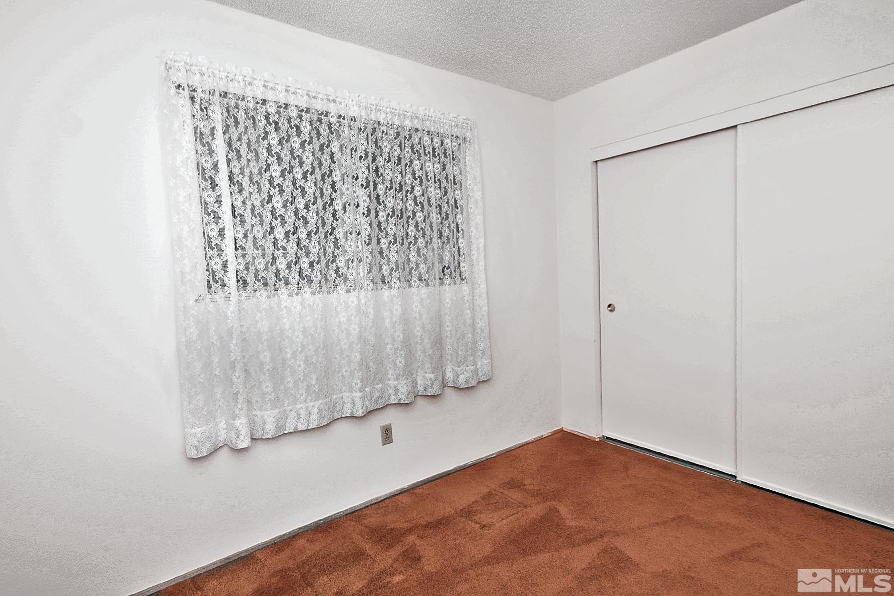 7520 Yorkshire Drive Reno, NV 89506 - Photo 22 of 37 Photo 22