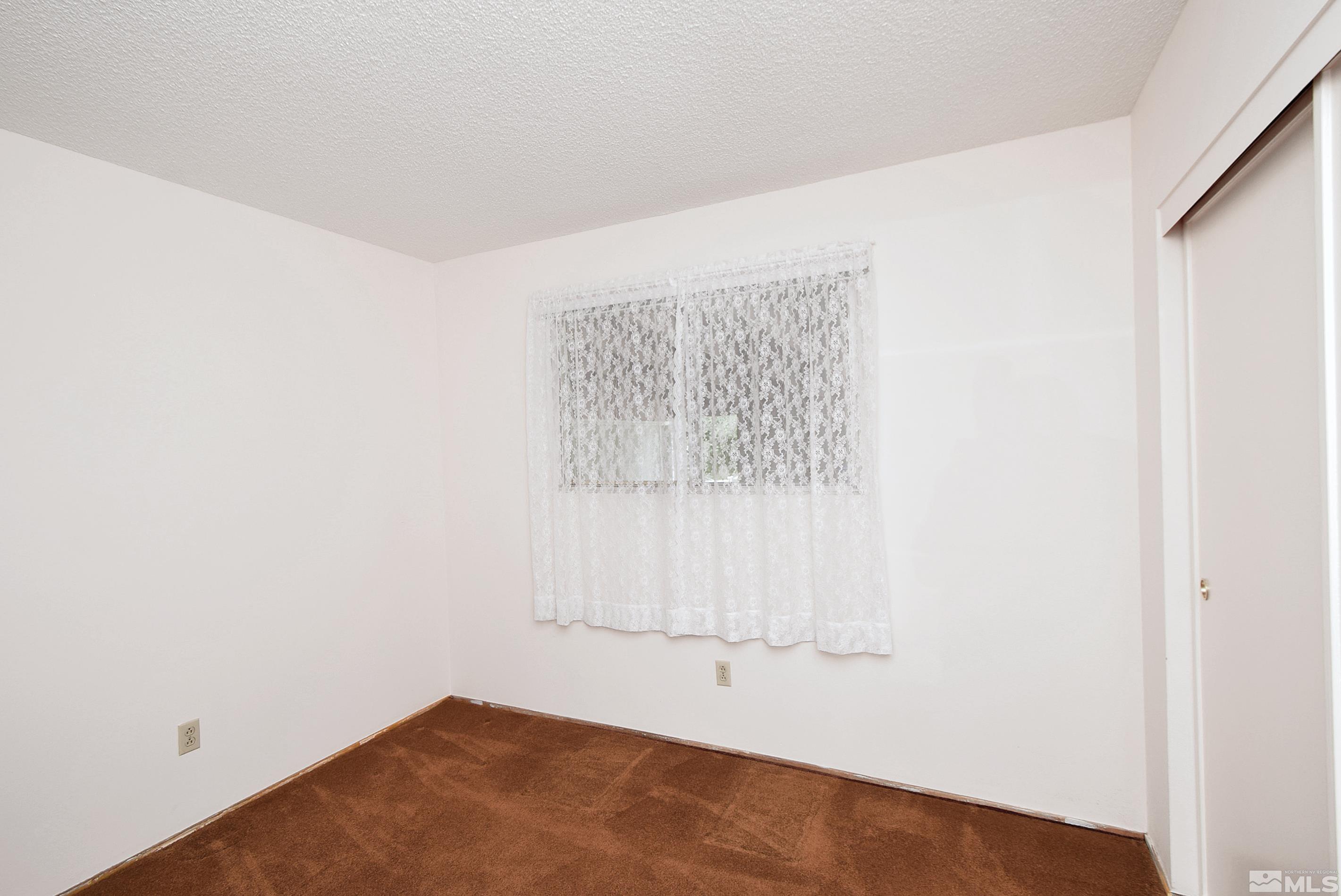 7520 Yorkshire Drive Reno, NV 89506 - Photo 23 of 37 Photo 23