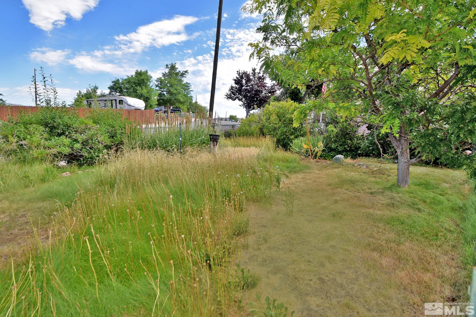 7520 Yorkshire Drive Reno, NV 89506 - Photo 32 of 37 Photo 32