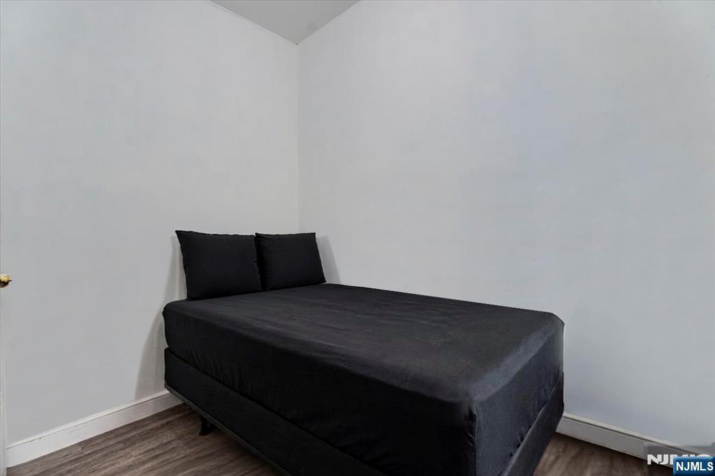 94 Manchester Avenue Paterson, NJ 07502 - Photo 18 of 36