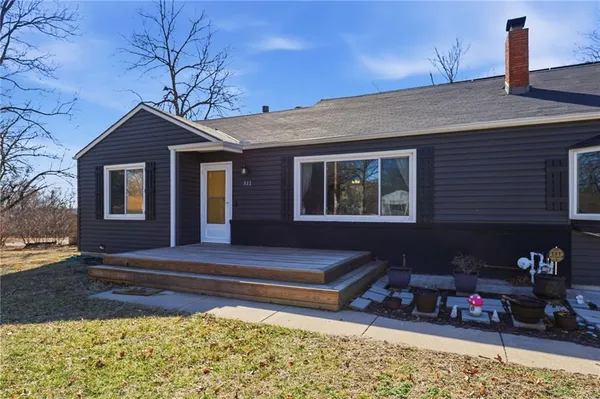 $340,000 | 511 East 92nd Street, Kansas City, MO 64131