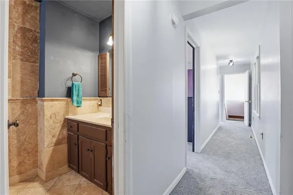 $340,000 | 511 East 92nd Street, Kansas City, MO 64131