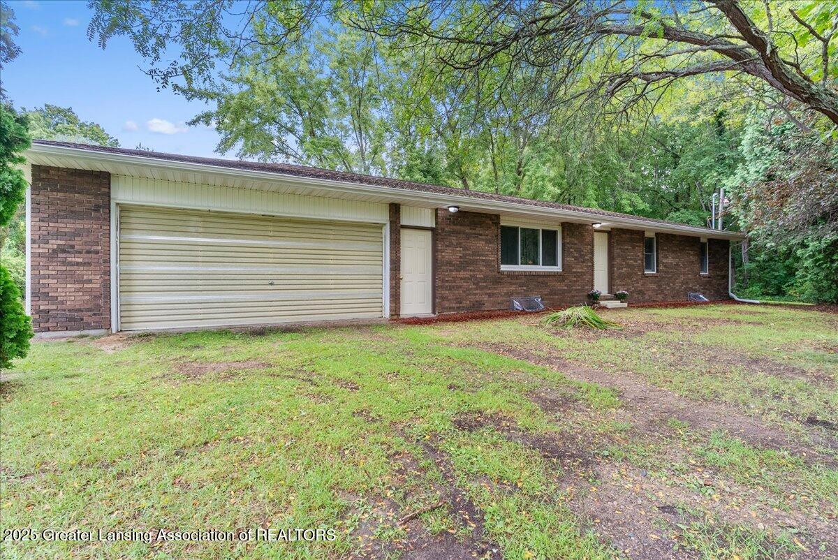 6800 Eaton Rapids Road Albion, MI 49224 - Photo 2 of 39 11-Media Jett - 16