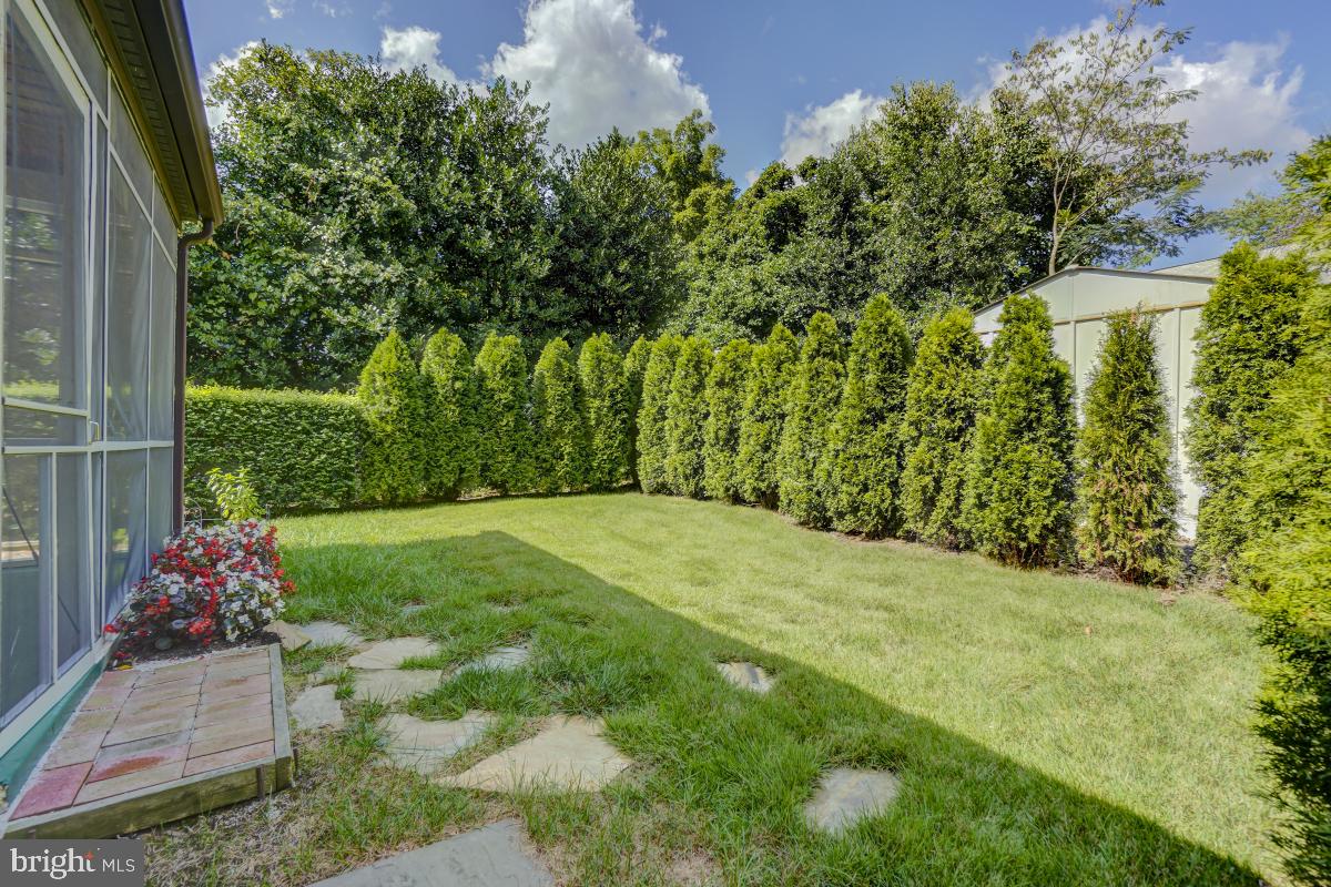 4611 Strathblane Place Alexandria, VA 22304 - Photo 32 of 34 Exterior