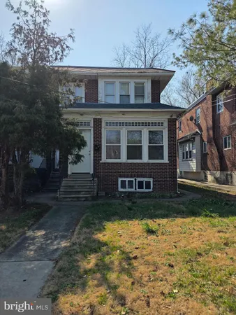 $1,600 | 124 White Horse Pike, Oaklyn, NJ 08107