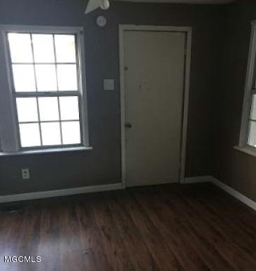 3919 Magnolia Street Moss Point, MS 39563 - Photo 3 of 11 3