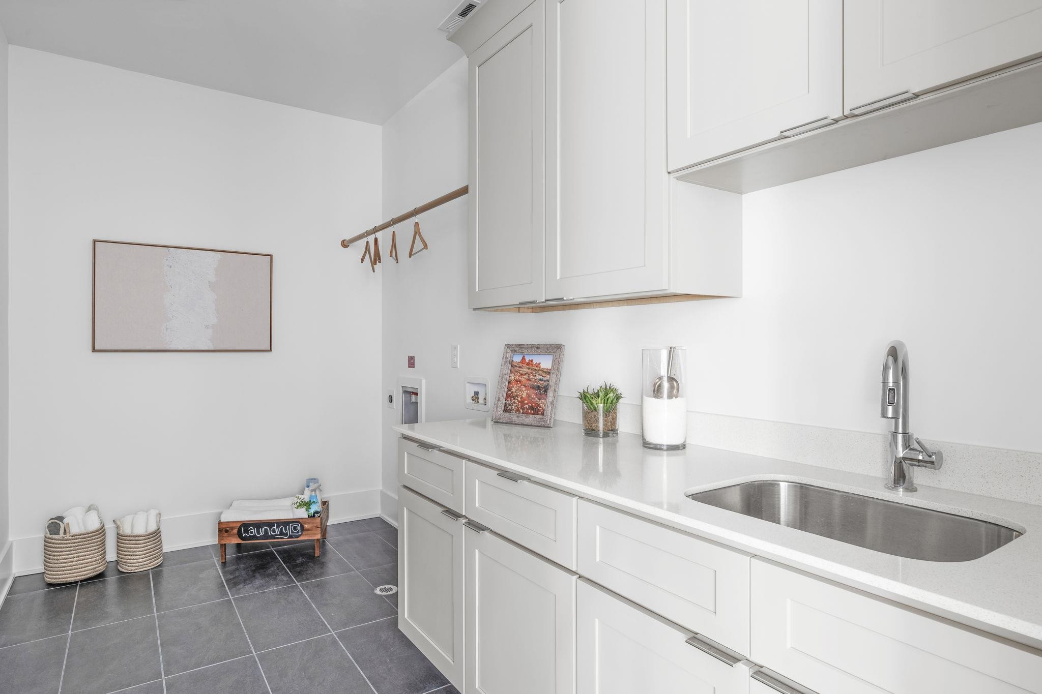 1418 Lyon Street, Unit 101 Raleigh, NC 27608 - Photo 38 of 54 Photo 39