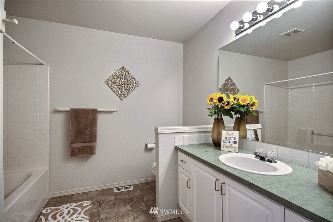 21602 9th Avenue Southeast, Unit A101 Bothell, WA 98021 - Photo 17 of 25