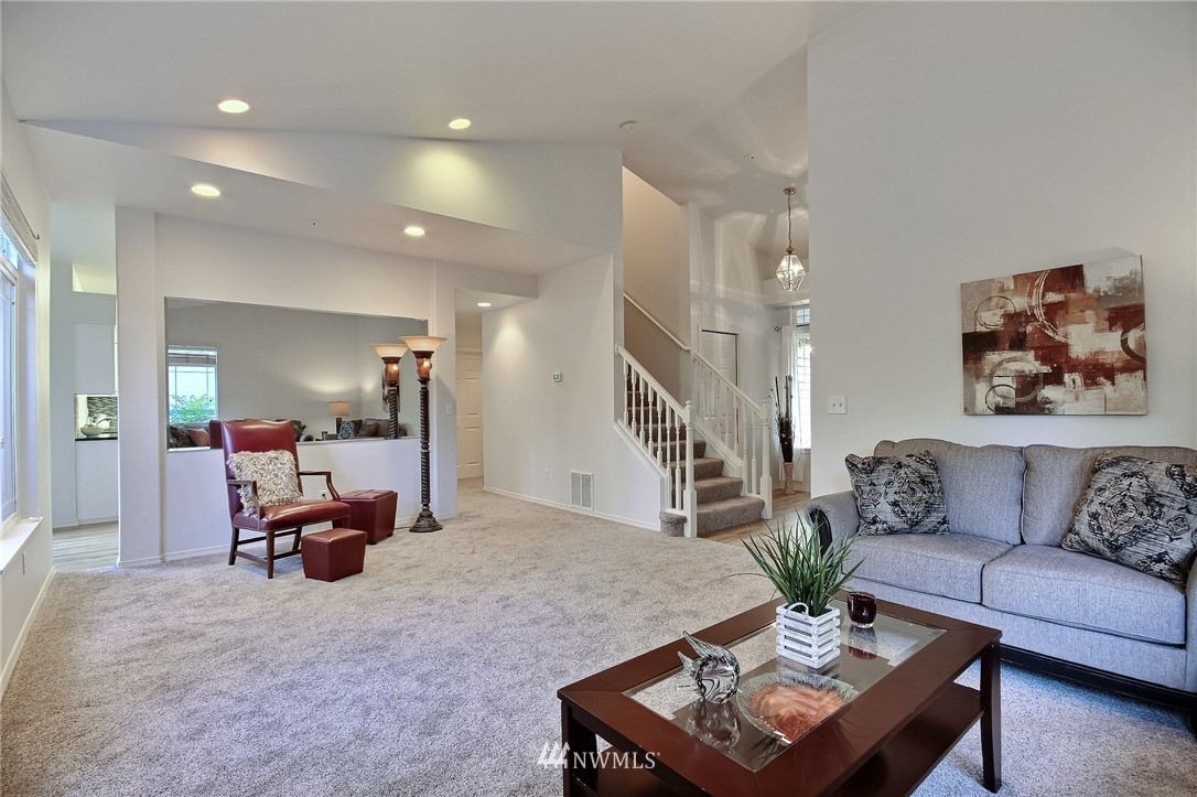 21602 9th Avenue Southeast, Unit A101 Bothell, WA 98021 - Photo 4 of 25