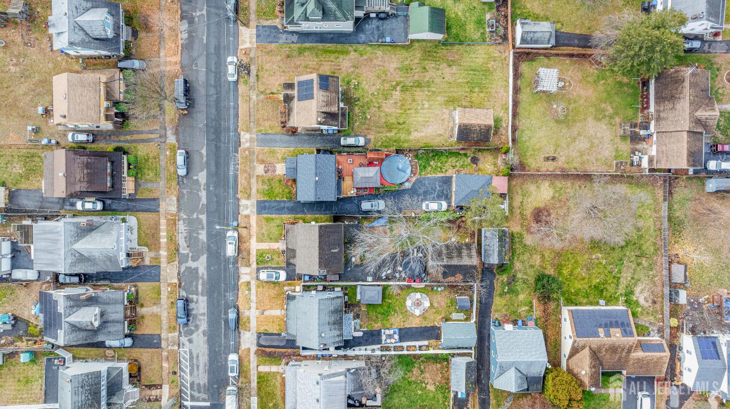 210 2nd Street Dunellen, NJ 08812 - Photo 41 of 42 a picture of a bathroom