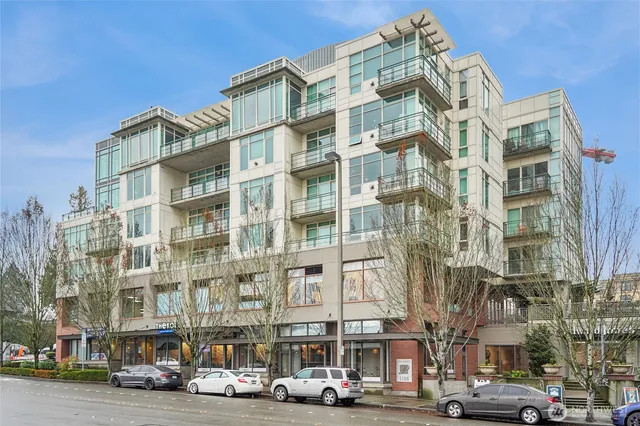 $3,495 | 1188 106th Avenue Northeast, Unit 322, Bellevue, WA 98004