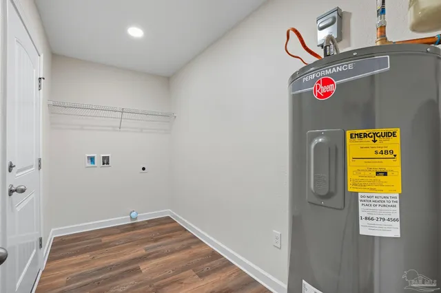 $274,900 | 7616 Homerun Road, Milton, FL 32583