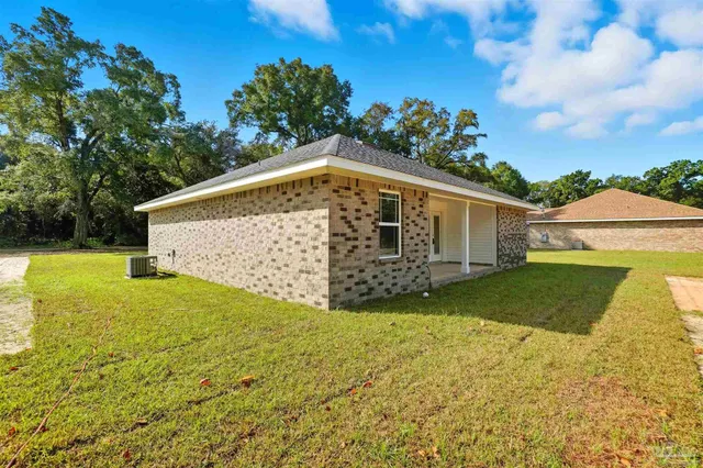 $274,900 | 7616 Homerun Road, Milton, FL 32583