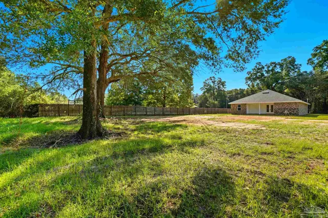 $274,900 | 7616 Homerun Road, Milton, FL 32583