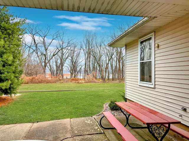 $120,000 | 254 Mallard Lane, Garnavillo, IA 52049