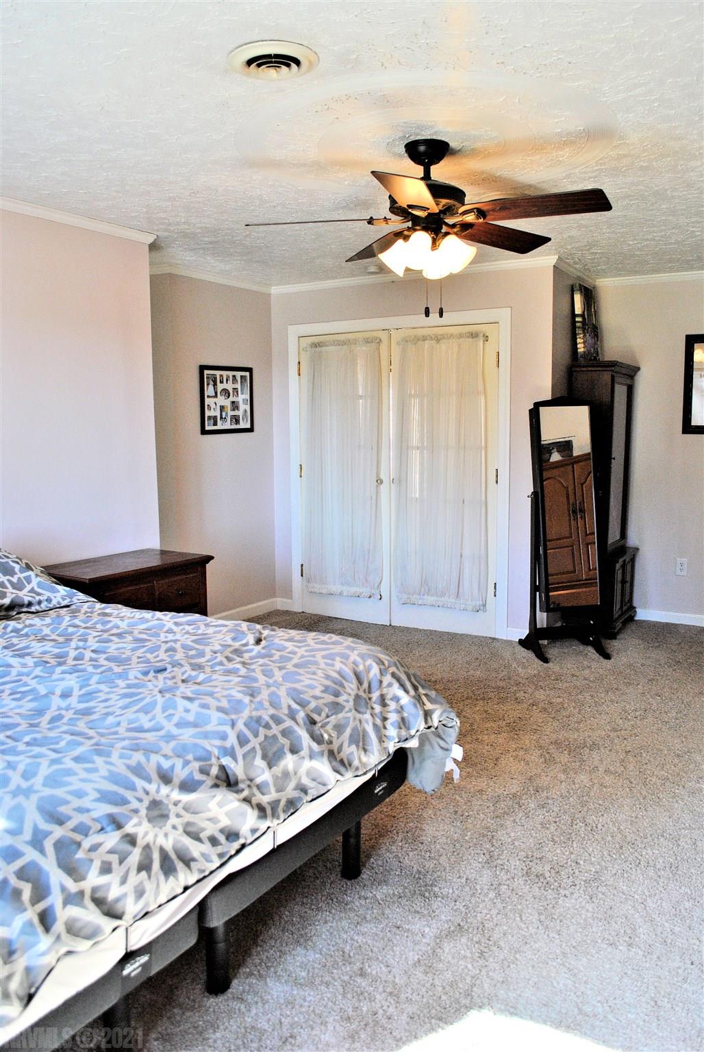 7462 Riverbluff Road Radford, VA 24141 - Photo 29 of 72 Gallery Image 29