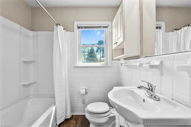 $290,000 | 1607 Neelley Road, Pleasant Garden, NC 27313