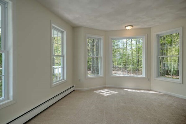 8 Atherton Road Hudson, MA 01749 - Photo 12 of 25