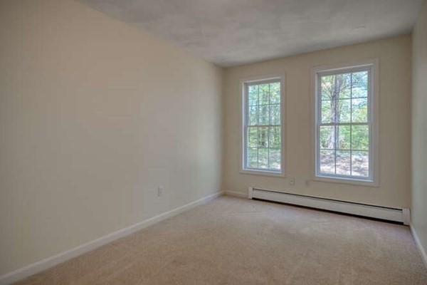 8 Atherton Road Hudson, MA 01749 - Photo 13 of 25