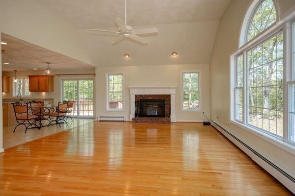 8 Atherton Road Hudson, MA 01749 - Photo 6 of 25