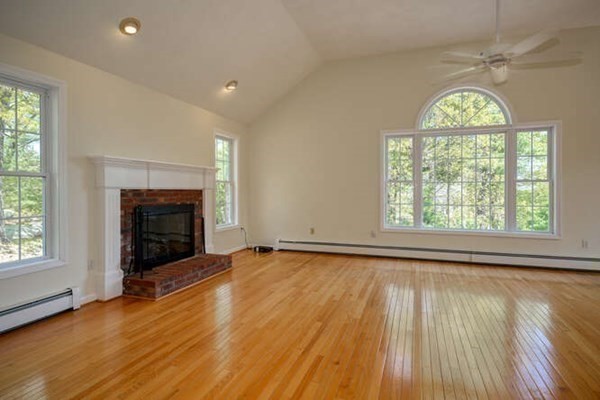 8 Atherton Road Hudson, MA 01749 - Photo 7 of 25