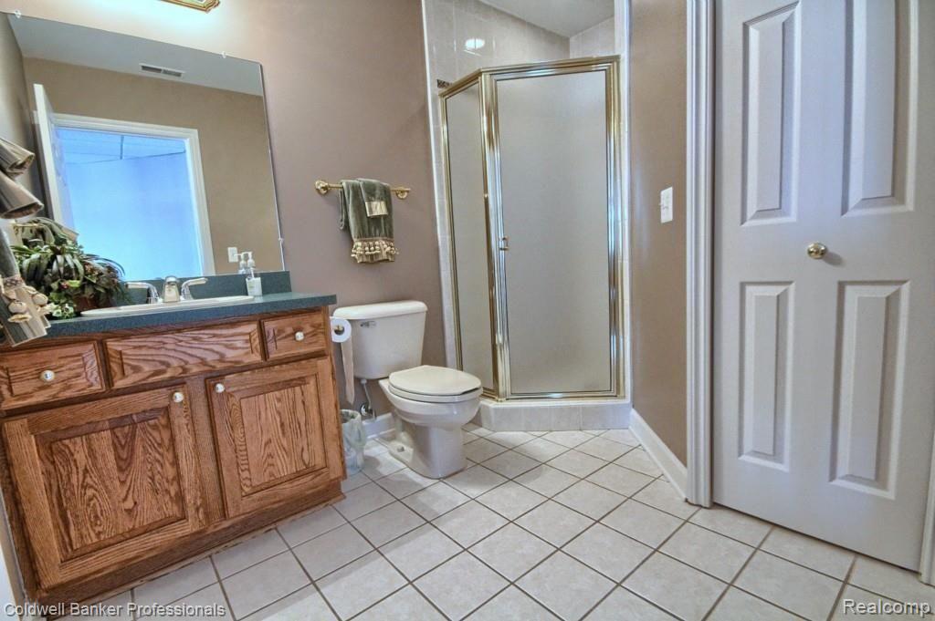 3876 Fawn Drive Rochester, MI 48306 - Photo 39 of 43 Finished_Lower_Level_Bathroom.jpg