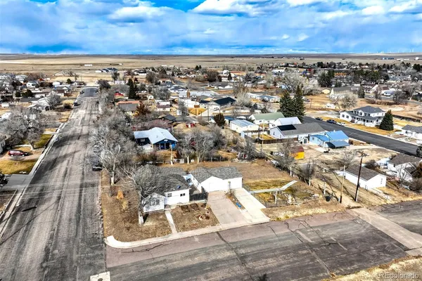 a view of a city street view
