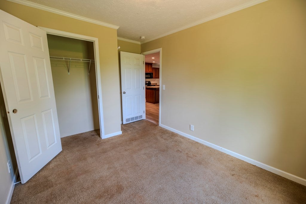 900 Kanawha Ridge Road Dugspur, VA 24325 - Photo 20 of 71 Gallery Image 20