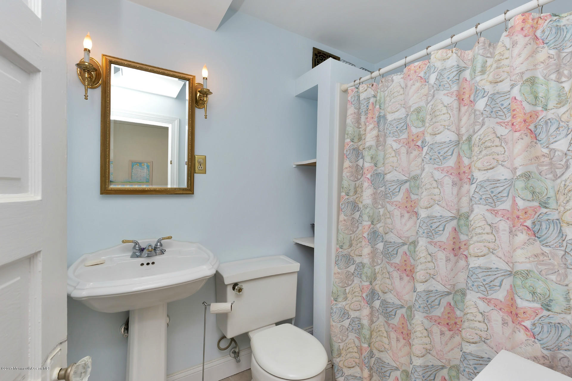 302 Ocean Road Spring Lake, NJ 07762 - Photo 23 of 35 021-233430-IMG_2700_5108010