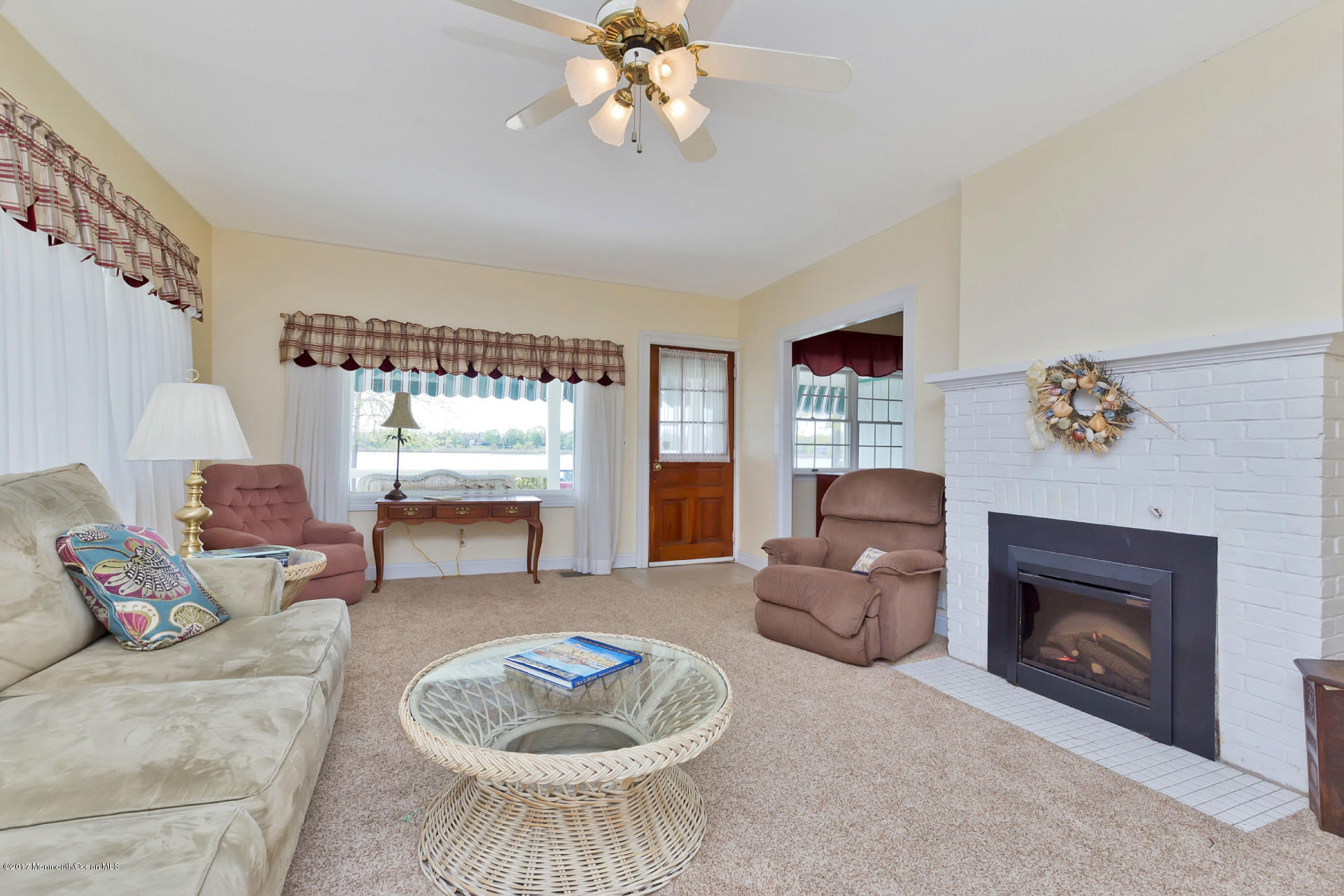 302 Ocean Road Spring Lake, NJ 07762 - Photo 4 of 35 006-233430-IMG_2688_5107995