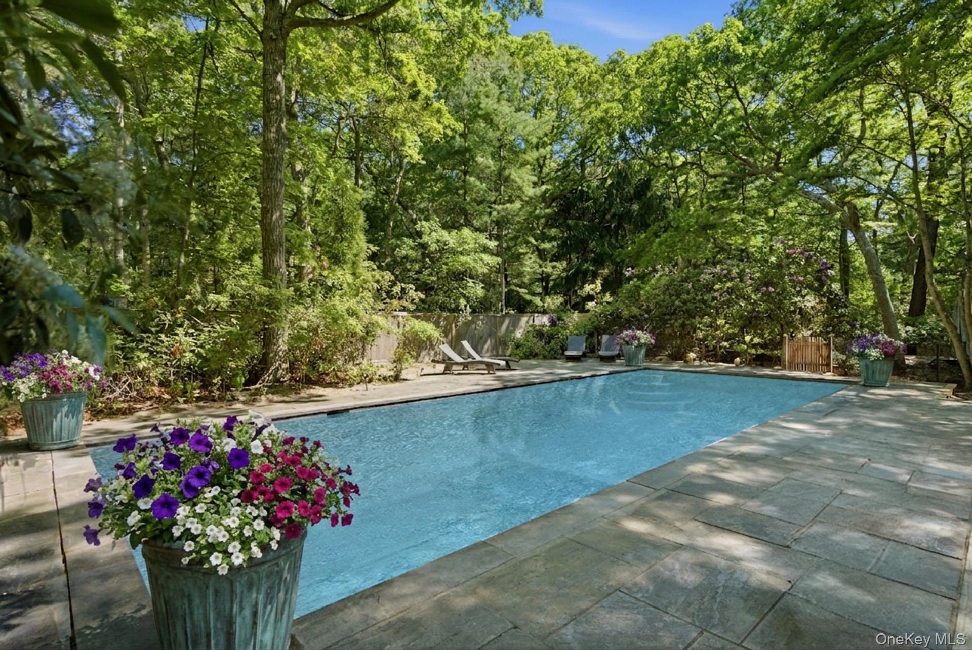 44 Georgica Close Road East Hampton, NY 11937 - Photo 8 of 28 a view of a garden with flowers