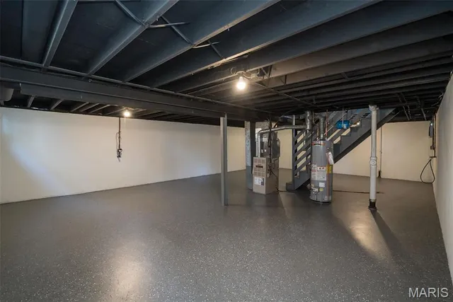 $1,900 | 11352 Revere Lane, St. Louis, MO 63128