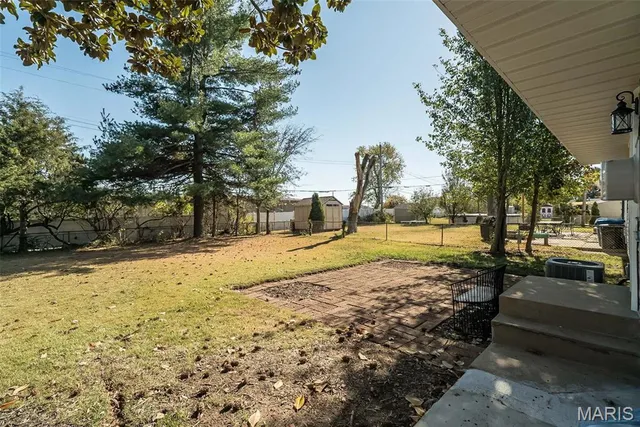 $1,900 | 11352 Revere Lane, St. Louis, MO 63128