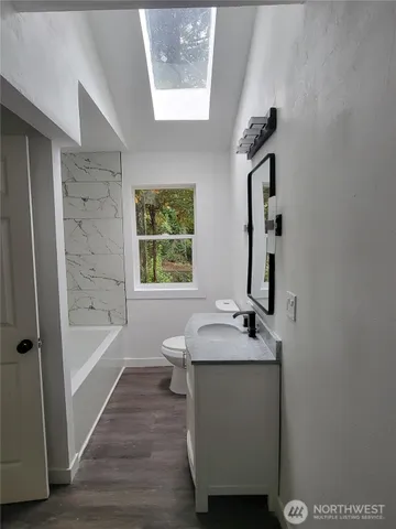 $1,099,990 | 13721 409th Avenue Southeast, North Bend, WA 98045