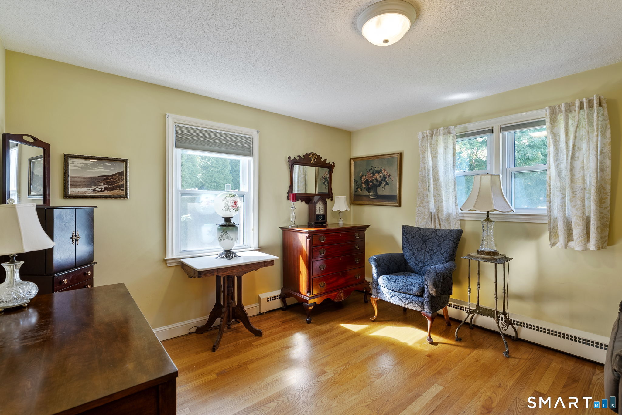 39 Clovercrest Road Wethersfield, CT 06109 - Photo 23 of 40 Bedroom 2