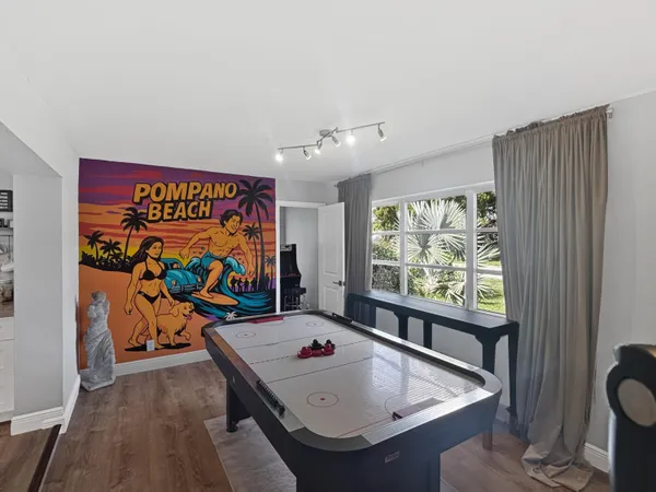 $4,500 | 100 Southwest 17th Street, Pompano Beach, FL 33060