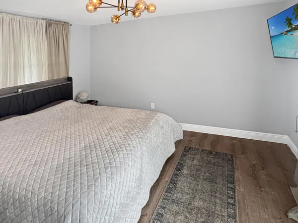 $4,500 | 100 Southwest 17th Street, Pompano Beach, FL 33060